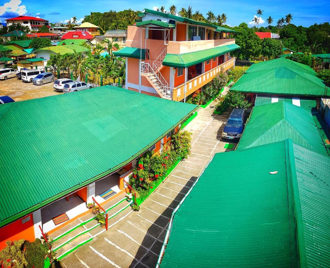 White Beach Guest House Puerto Galera Exteriér fotografie